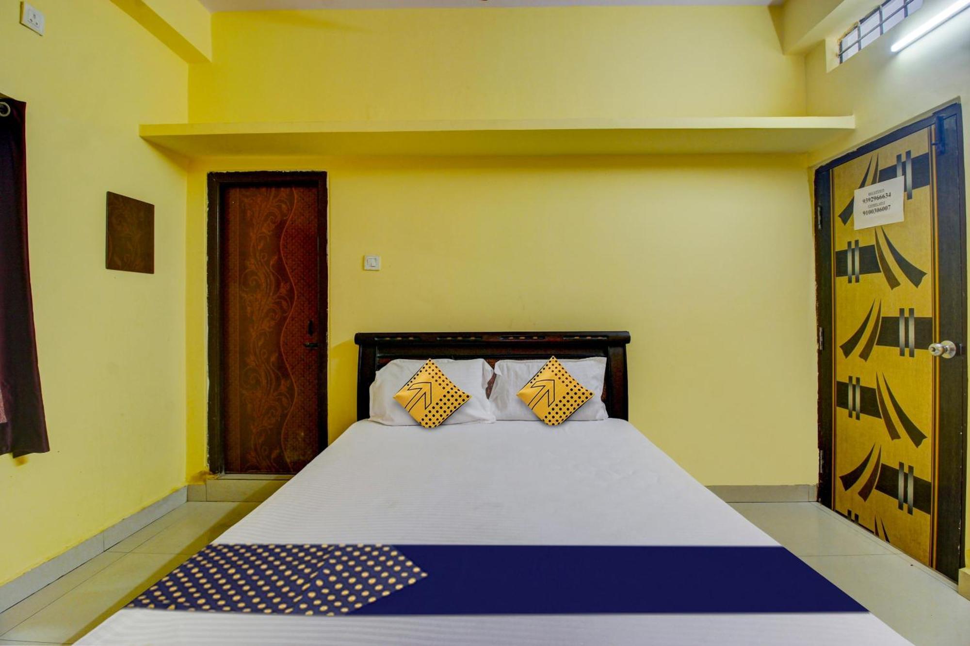 Spot On Sankalp Residency Hotel Hyderabad Eksteriør billede